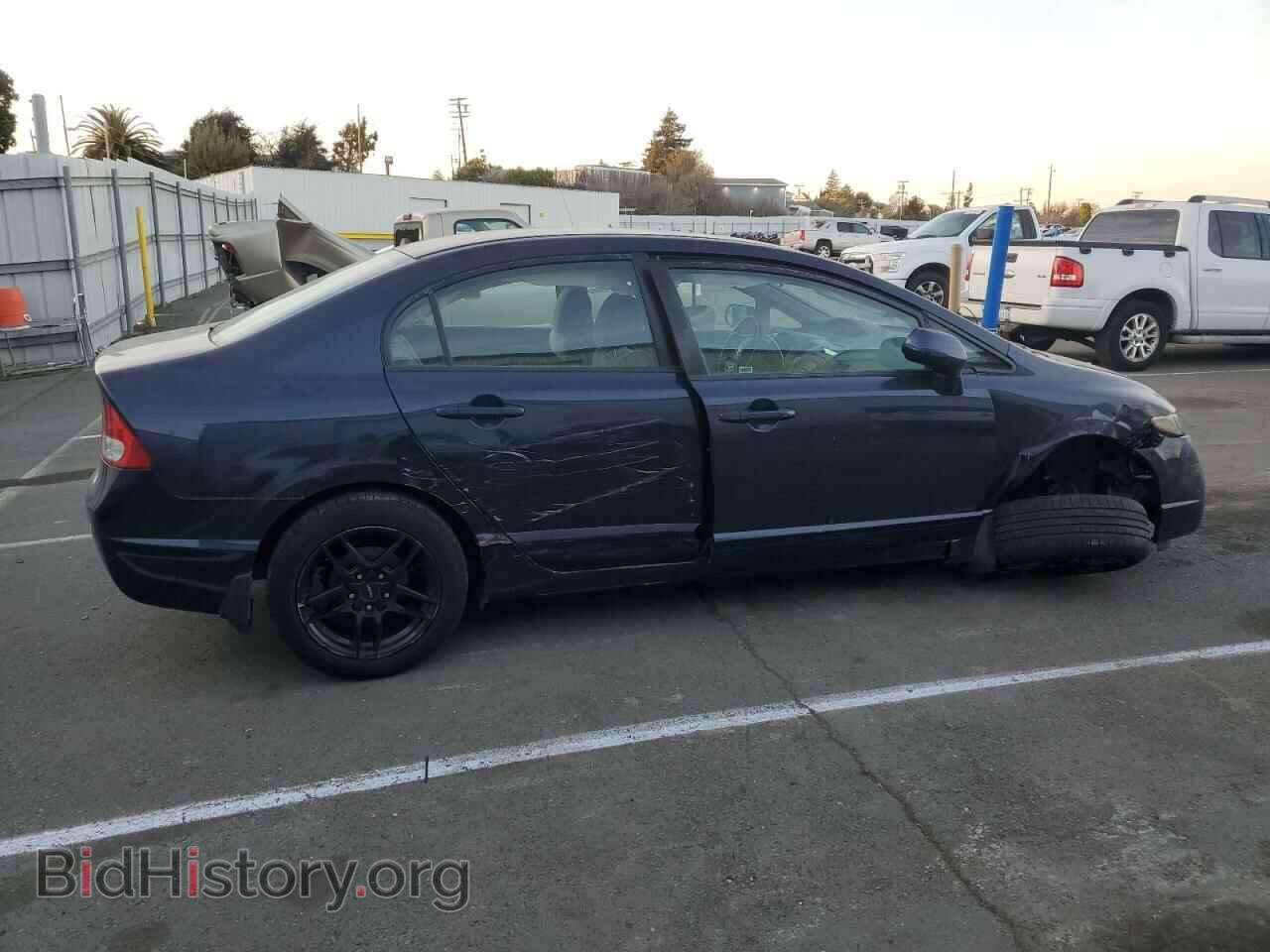 2010 HONDA CIVIC - VIN: 19XFA1F5XAE067343 - Фото 3