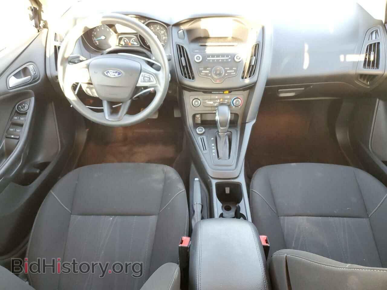 2017 FORD FOCUS - VIN: 1FADP3F2XHL325732 - Фото 8