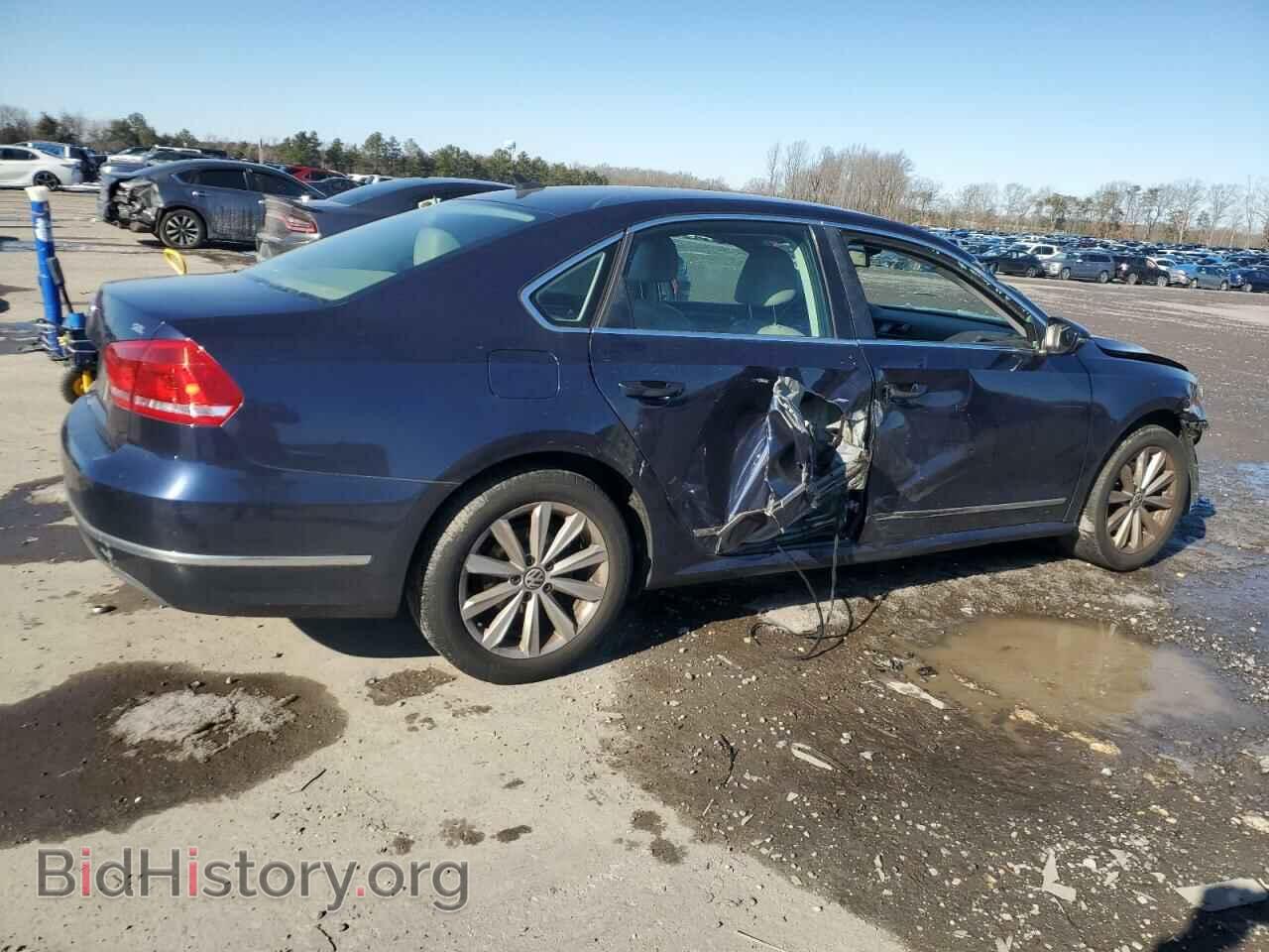 2012 VOLKSWAGEN PASSAT - VIN: 1VWCH7A33CC032304 - Фото 3