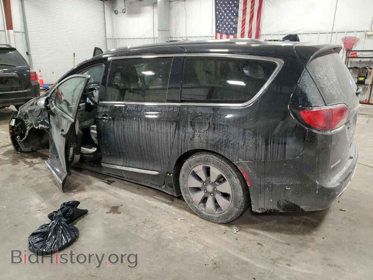 2019 CHRYSLER PACIFICA - VIN: 2C4RC1N78KR509014 - Фото 2