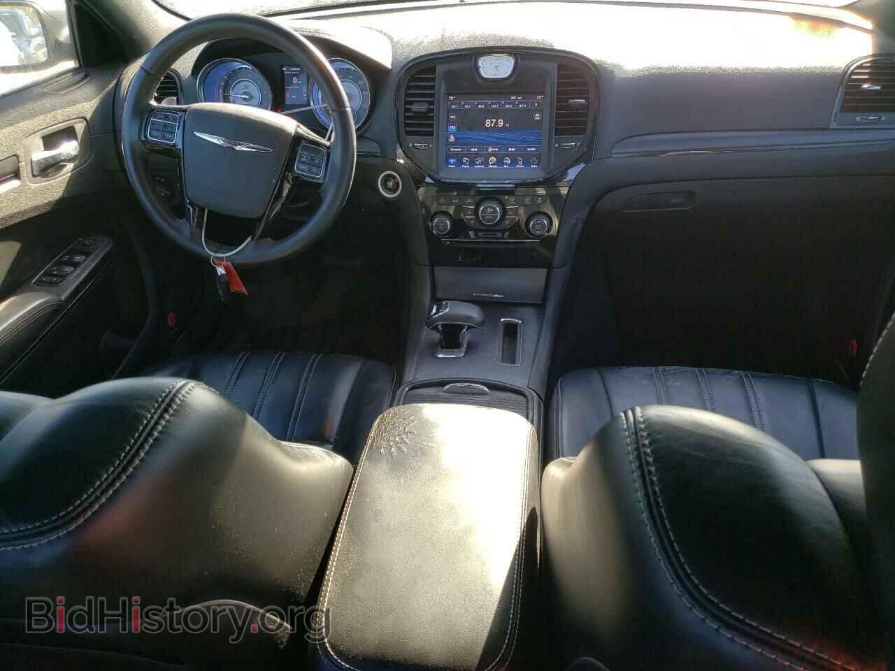 2014 CHRYSLER 300 - VIN: 2C3CCAGG2EH257990 - Фото 8