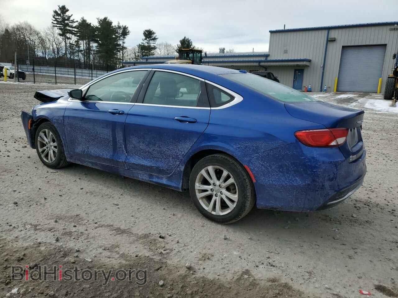 2015 CHRYSLER 200 - VIN: 1C3CCCABXFN590617 - Фото 2