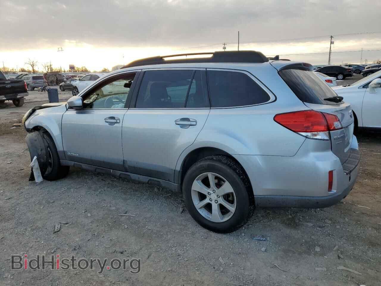 2014 SUBARU OUTBACK - VIN: 4S4BRCCC9E3304595 - Фото 2