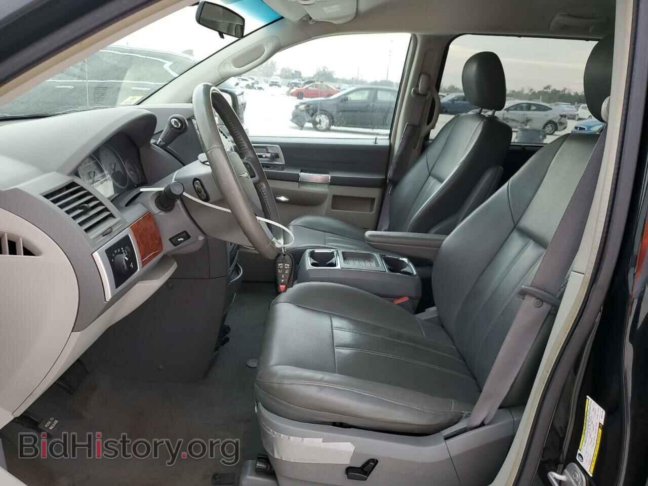 2008 CHRYSLER MINIVAN - VIN: 2A8HR54P68R841408 - Фото 7
