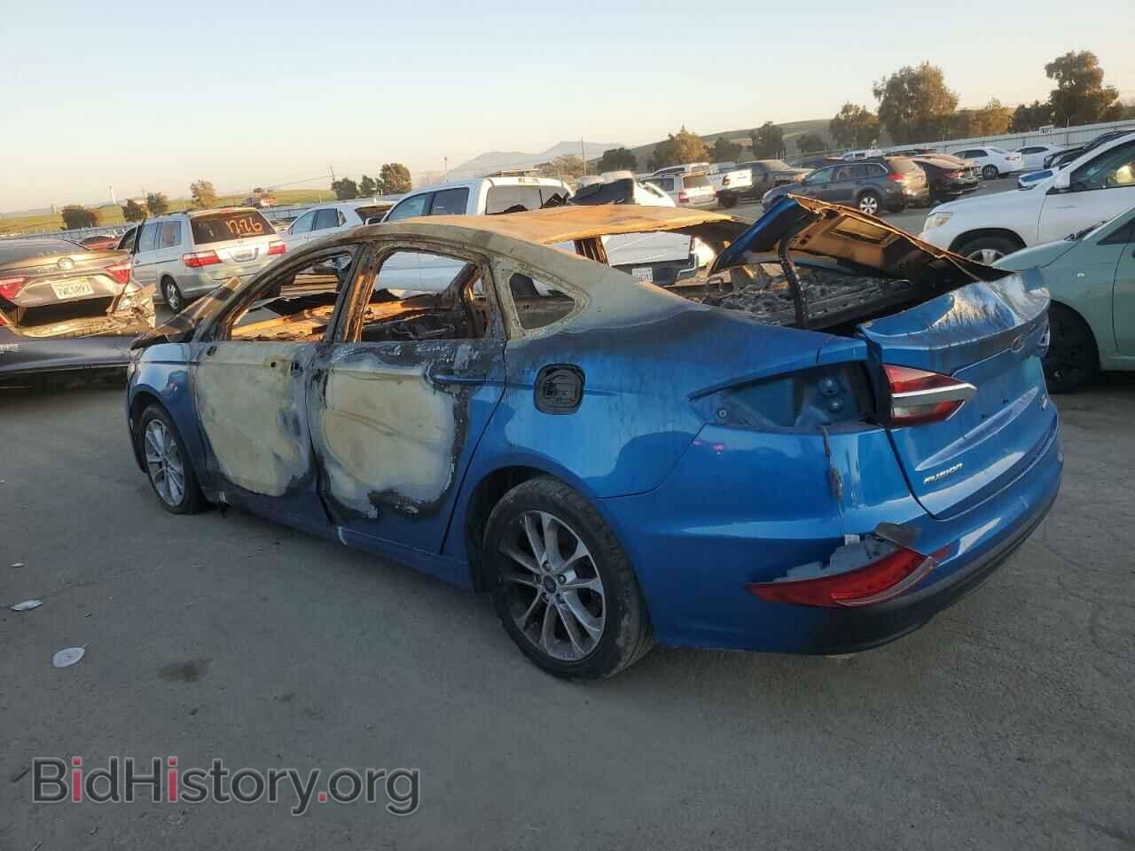 2020 FORD FUSION - VIN: 3FA6P0HD8LR202396 - Фото 2