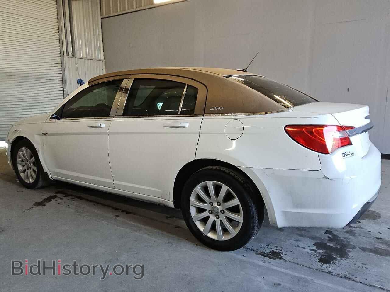 2012 CHRYSLER 200 - VIN: 1C3CCBBG8CN108825 - Фото 2