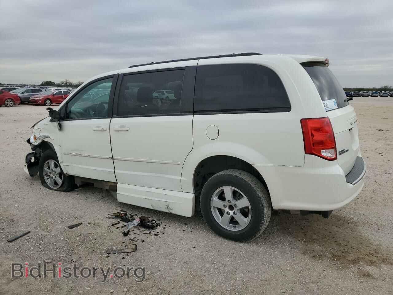 2012 DODGE CARAVAN - VIN: 2C4RDGCG8CR147335 - Фото 2