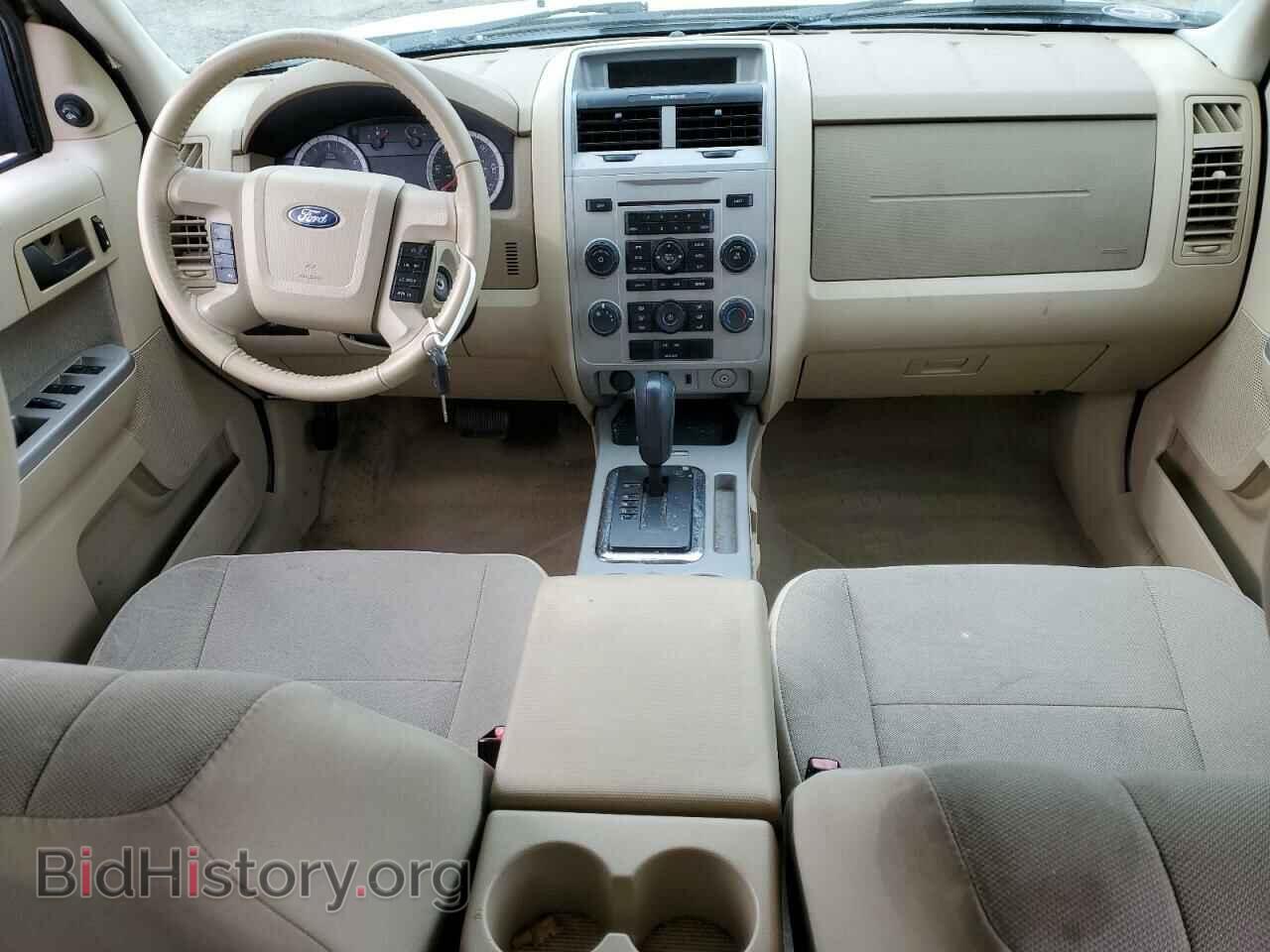 2010 FORD ESCAPE - VIN: 1FMCU9D77AKD16252 - Фото 8