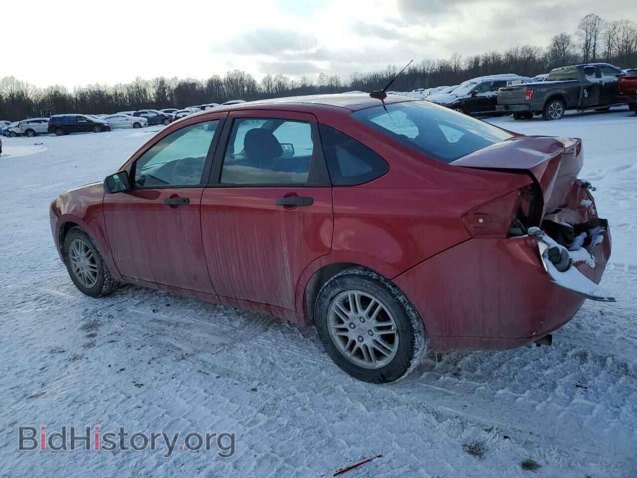 2011 FORD FOCUS - VIN: 1FAHP3FN2BW115109 - Фото 2