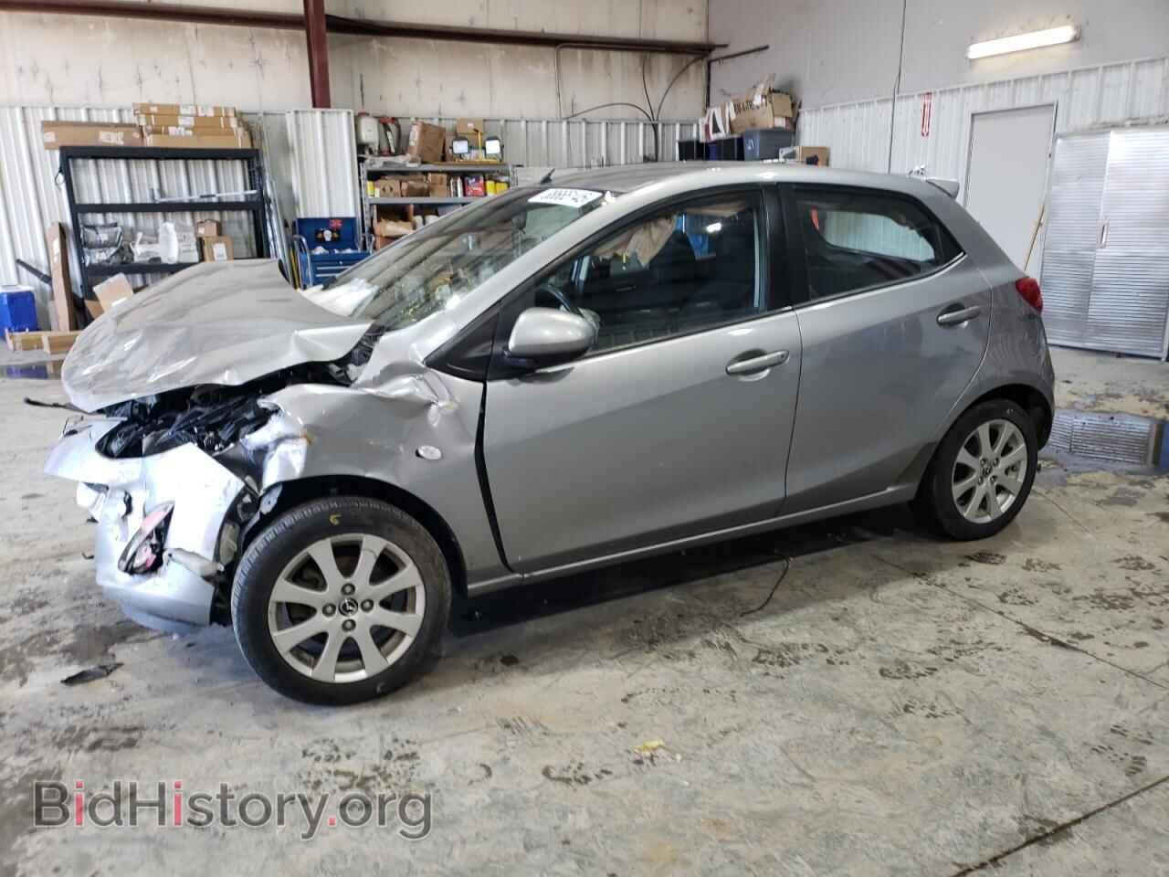 Фотография JM1DE1LY6D0157743 - MAZDA 2 2013