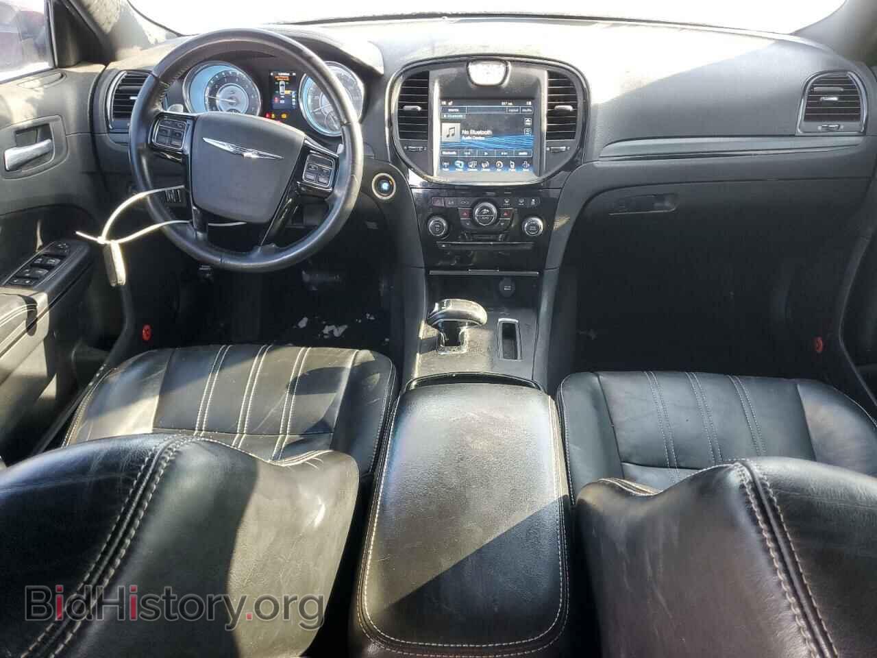 2012 CHRYSLER 300 - VIN: 2C3CCABG3CH279243 - Фото 8
