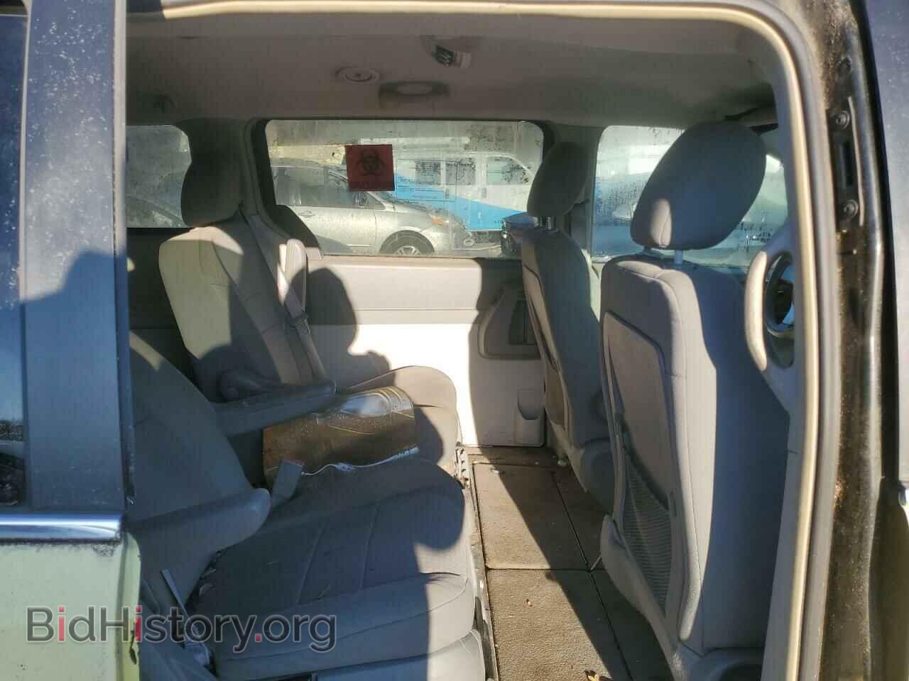 2009 CHRYSLER MINIVAN - VIN: 2A8HR44E19R584765 - Photo 11