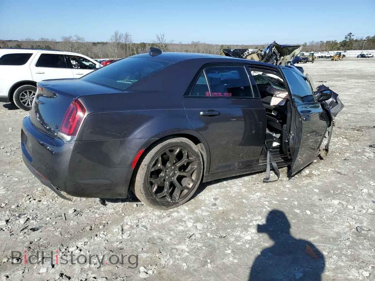 2016 CHRYSLER 300 - VIN: 2C3CCABGXGH269797 - Фото 3