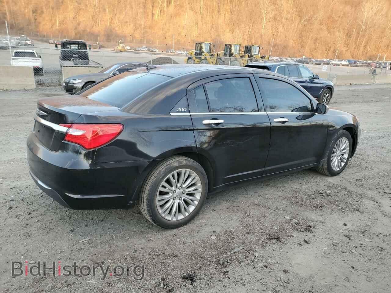 2011 CHRYSLER 200 - VIN: 1C3BC2FG9BN619321 - Фото 3