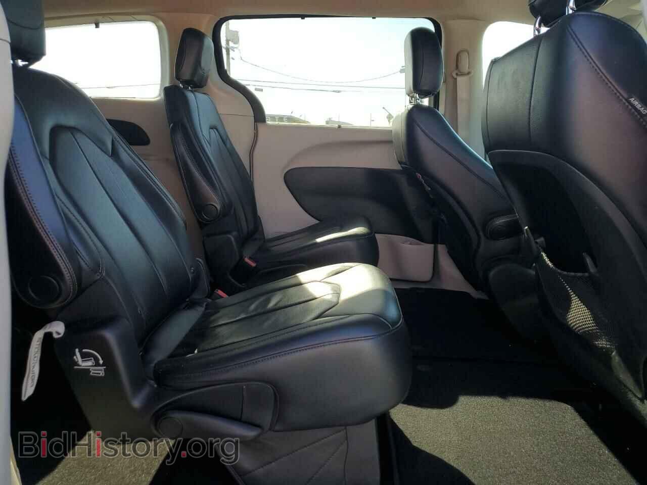 2018 CHRYSLER PACIFICA - VIN: 2C4RC1BG4JR322906 - Фото 11