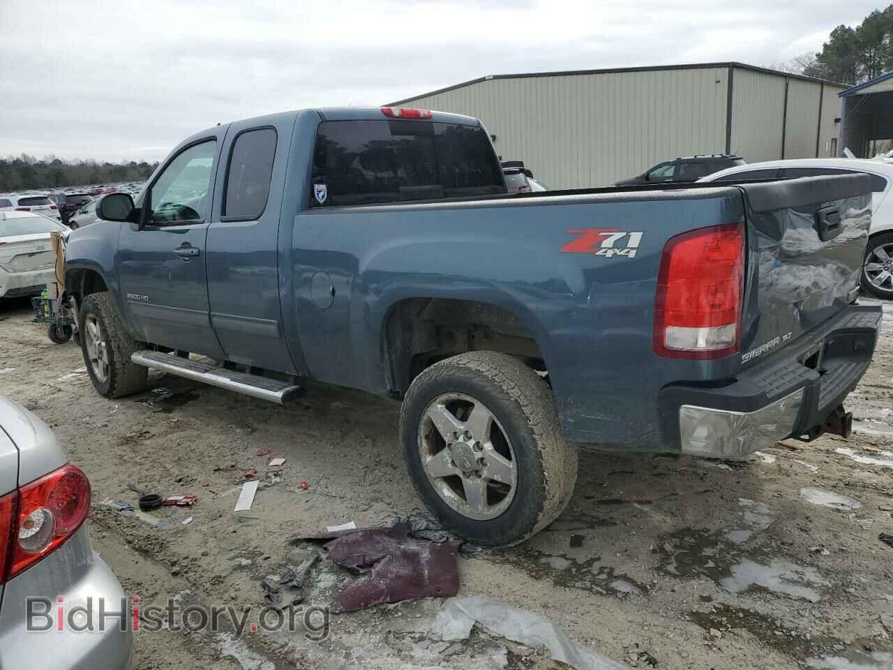 2012 GMC SIERRA - VIN: 1GT221E87CZ111622 - Фото 2