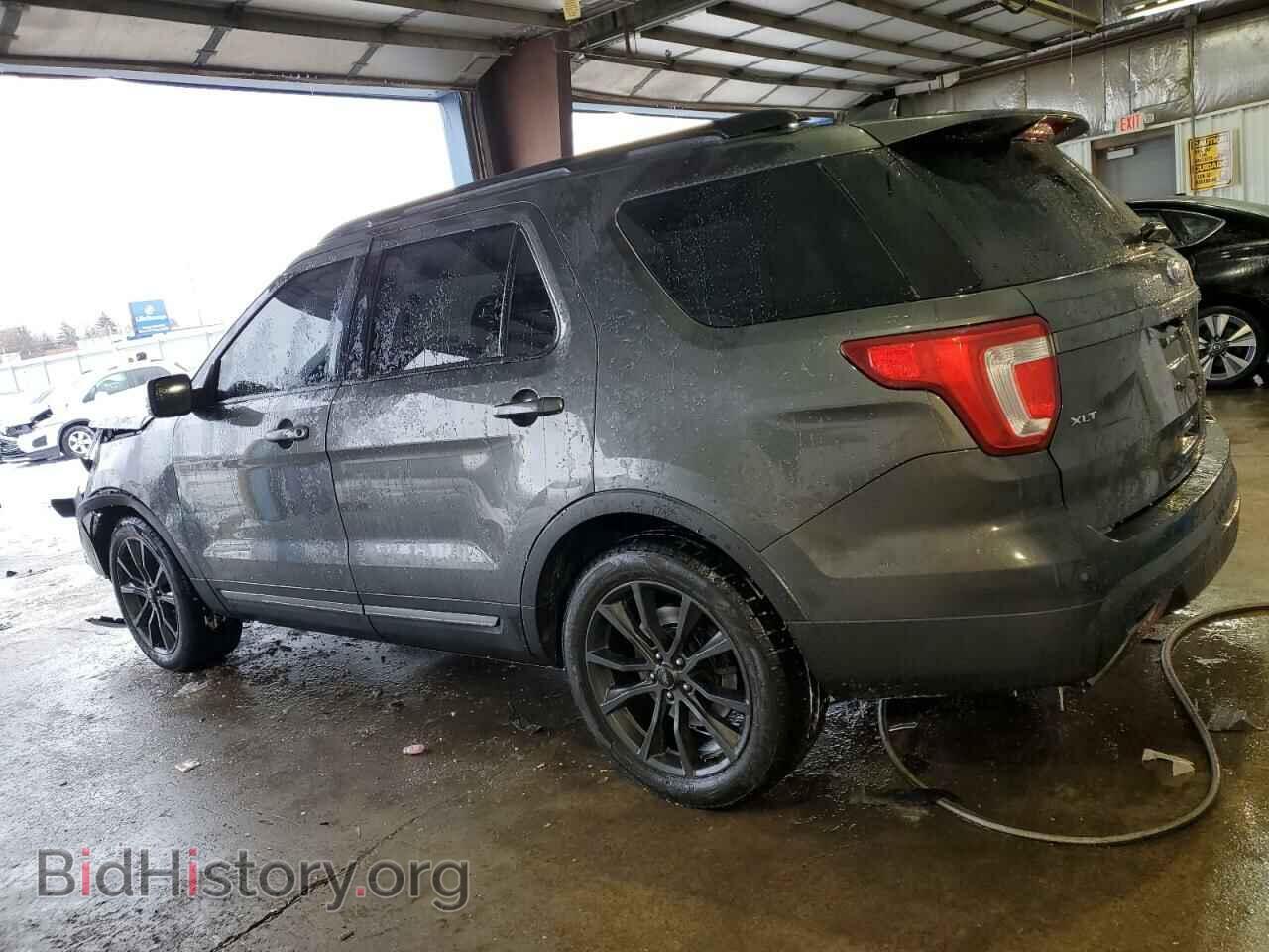 2017 FORD EXPLORER - VIN: 1FM5K7D89HGD42697 - Фото 2
