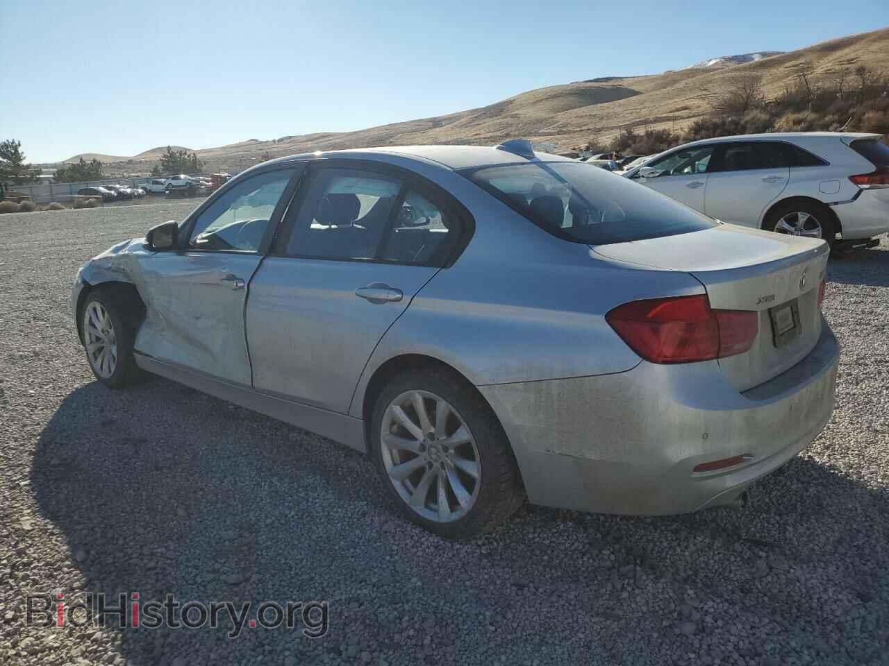 2016 BMW 3 SERIES - VIN: WBA8A3C59GK690321 - Фото 2