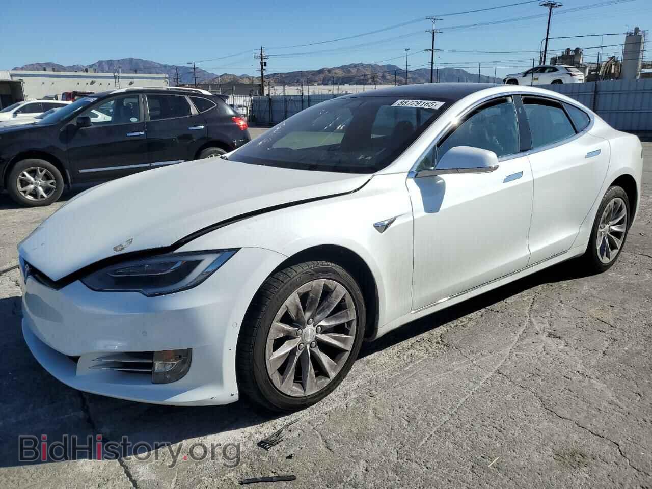 Photo 5YJSA1E25JF285609 - TESLA MODEL S 2018