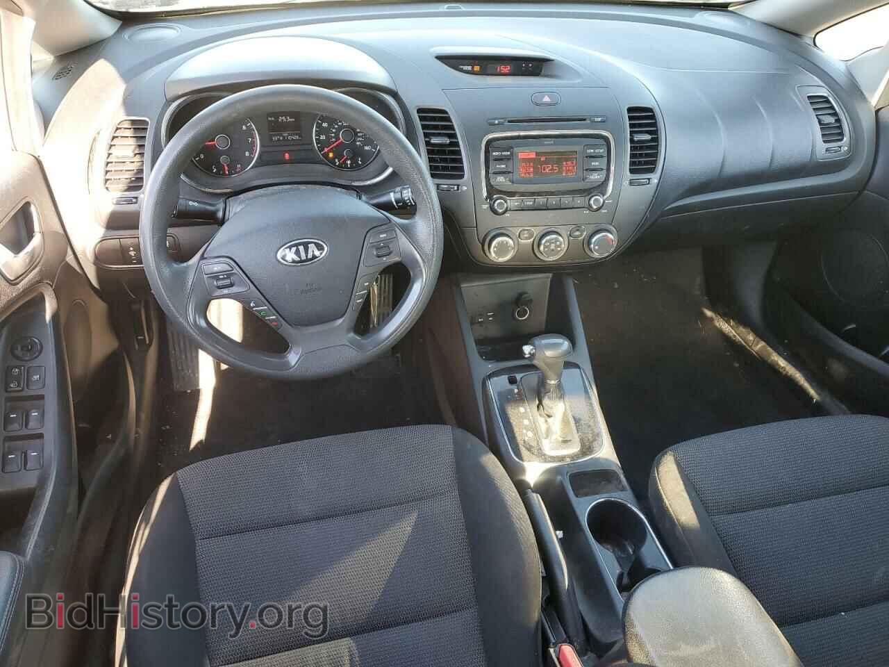 2017 KIA FORTE - VIN: 3KPFK4A70HE085609 - Фото 8