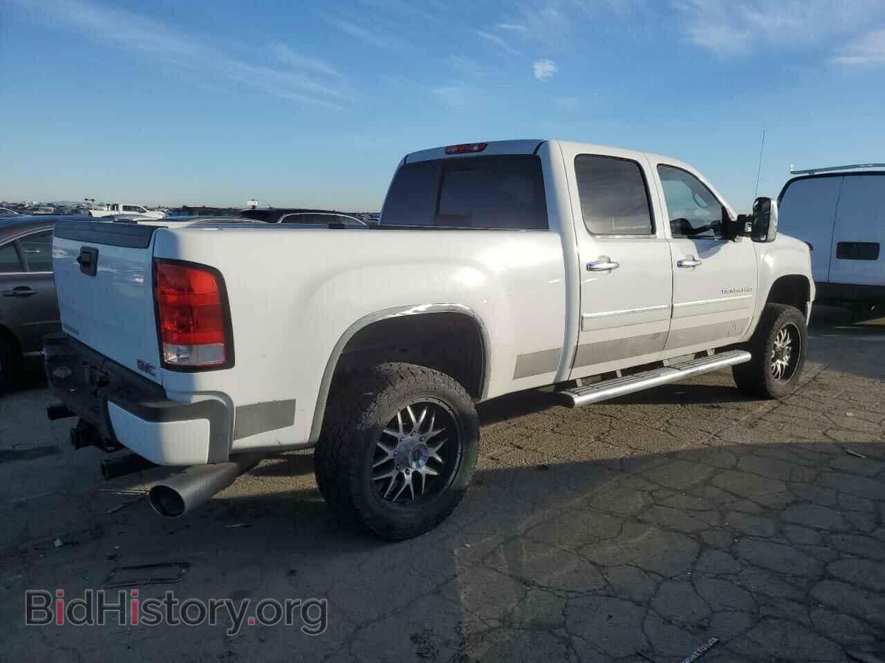 2013 GMC SIERRA - VIN: 1GT125E82DF180305 - Фото 3