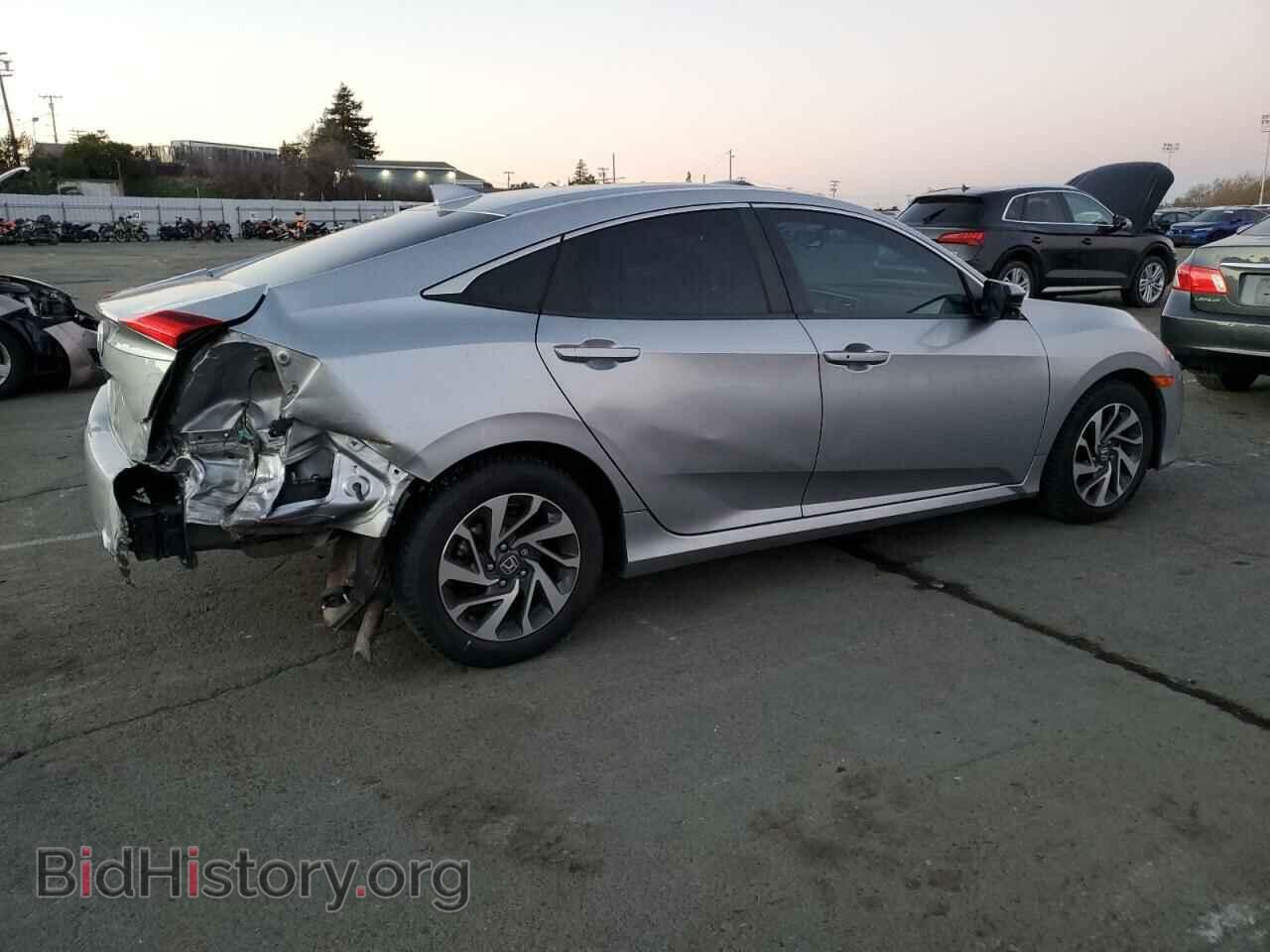 2017 HONDA CIVIC - VIN: 19XFC2F75HE228788 - Фото 3