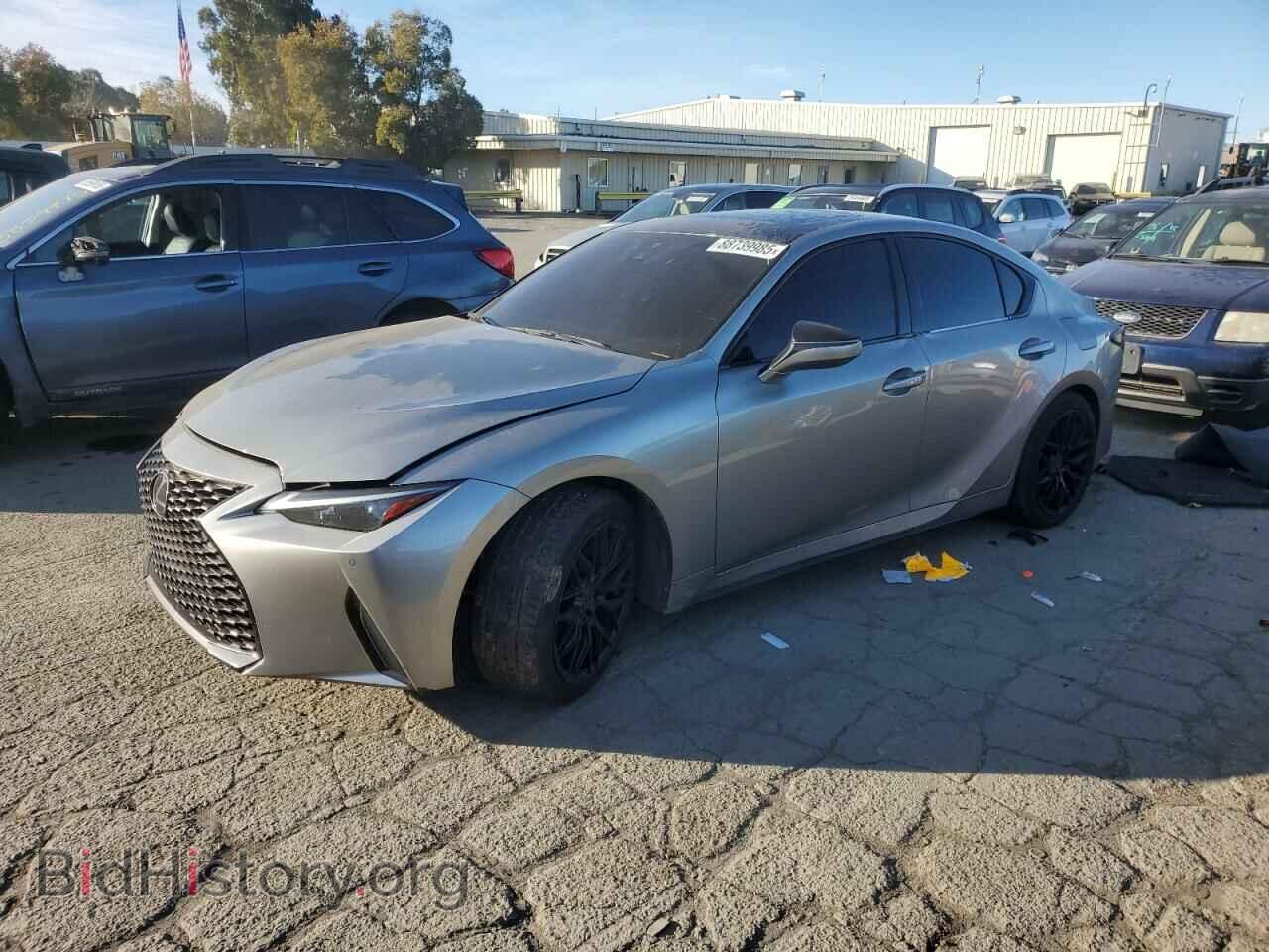 Photo JTHCA1D2XM5116213 - LEXUS IS 2021