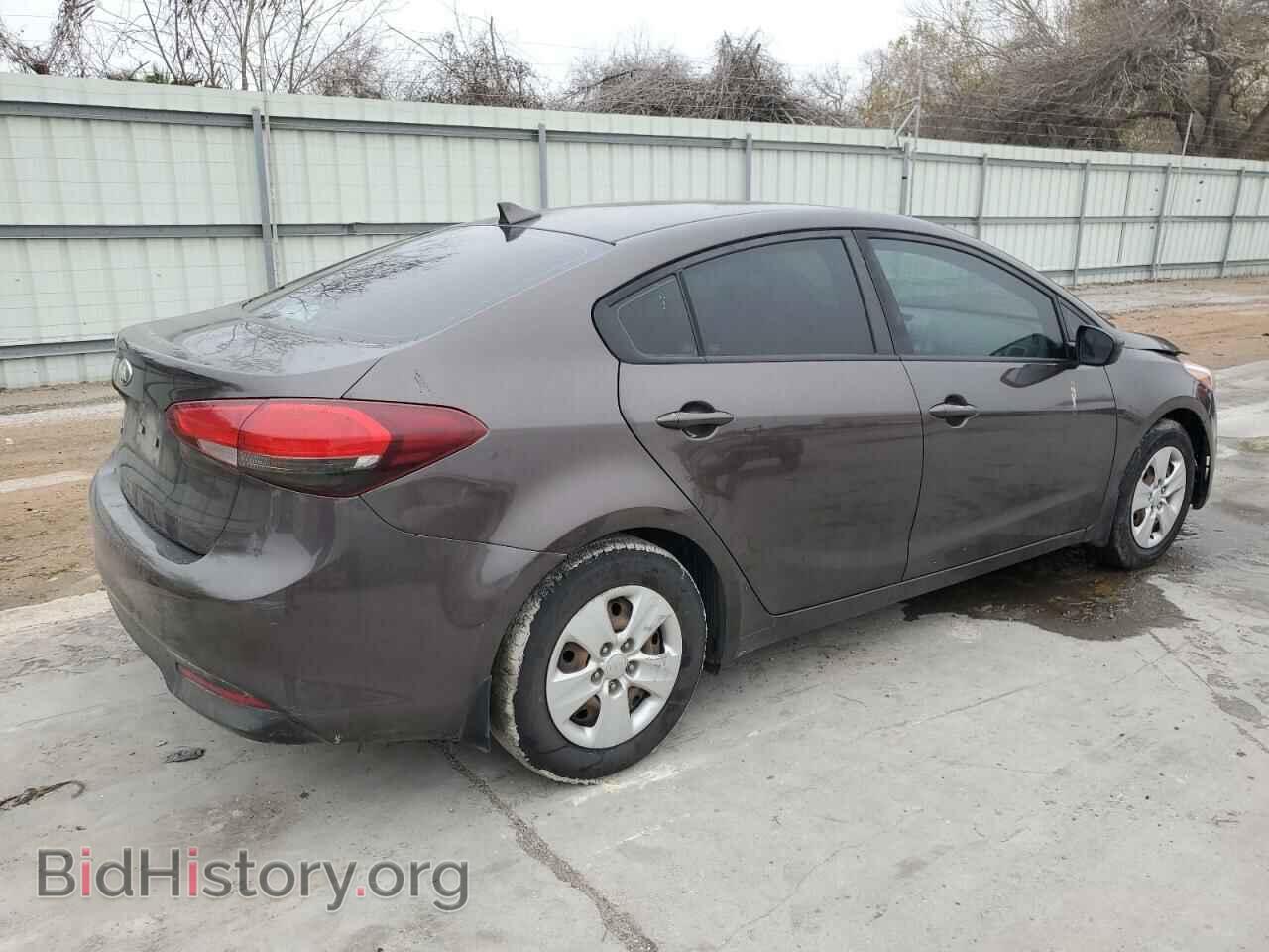 2017 KIA FORTE - VIN: 3KPFK4A73HE114357 - Фото 3