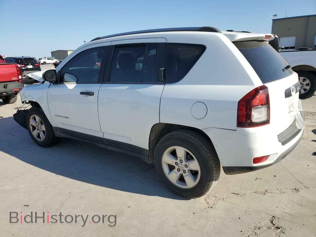 2014 JEEP COMPASS - VIN: 1C4NJCBA1ED717520 - Фото 2