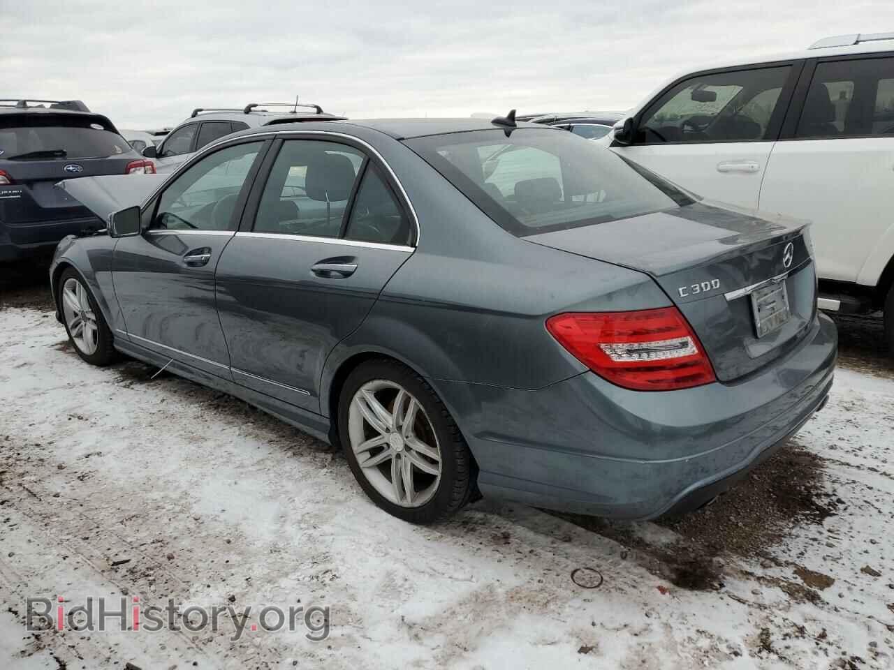 2012 MERCEDES-BENZ C-CLASS - VIN: WDDGF8BB2CA647837 - Фото 2