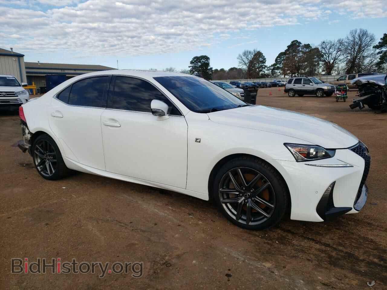 2018 LEXUS IS - VIN: JTHBA1D2XJ5070163 - Фото 4