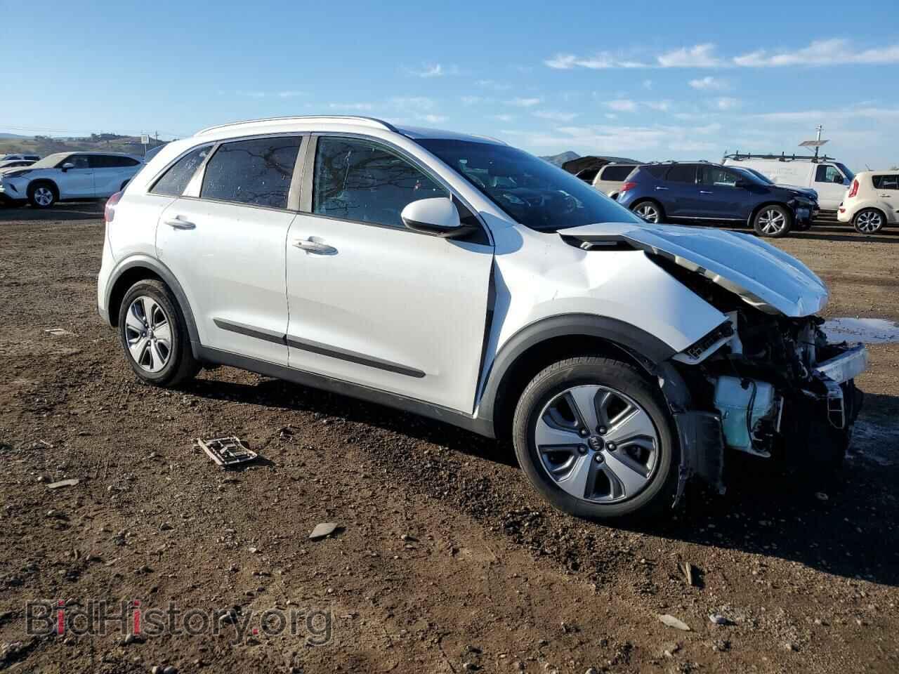 2017 KIA NIRO - VIN: KNDCB3LC4H5093134 - Фото 4