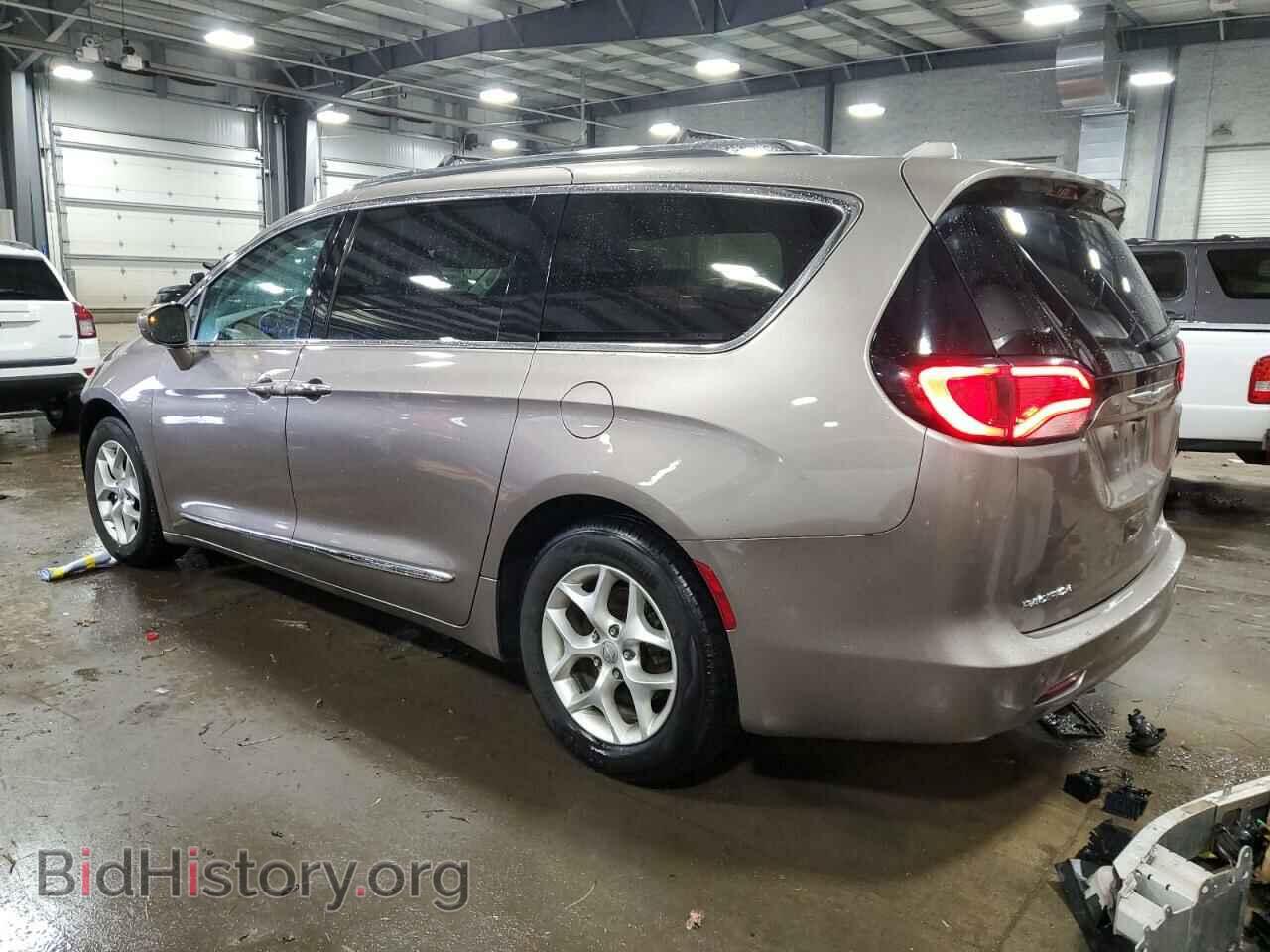 2017 CHRYSLER PACIFICA - VIN: 2C4RC1EG9HR684039 - Фото 2