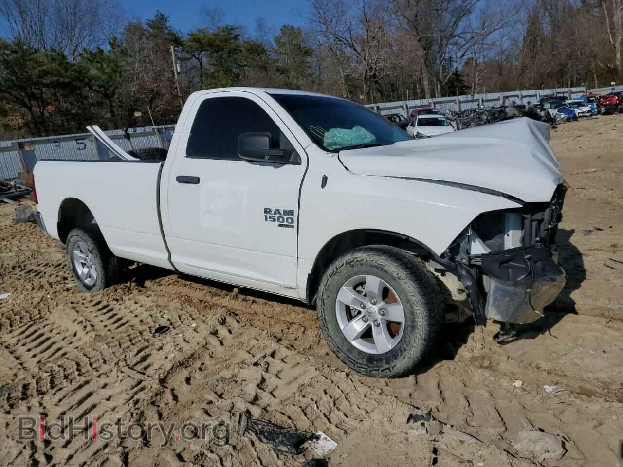 2019 RAM 1500 - VIN: 3C6JR7DG5KG600111 - Фото 4