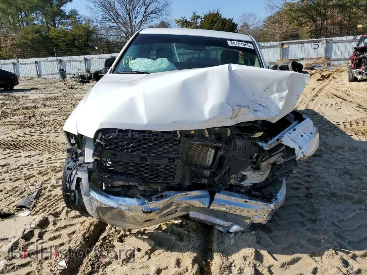 2019 RAM 1500 - VIN: 3C6JR7DG5KG600111 - Фото 5