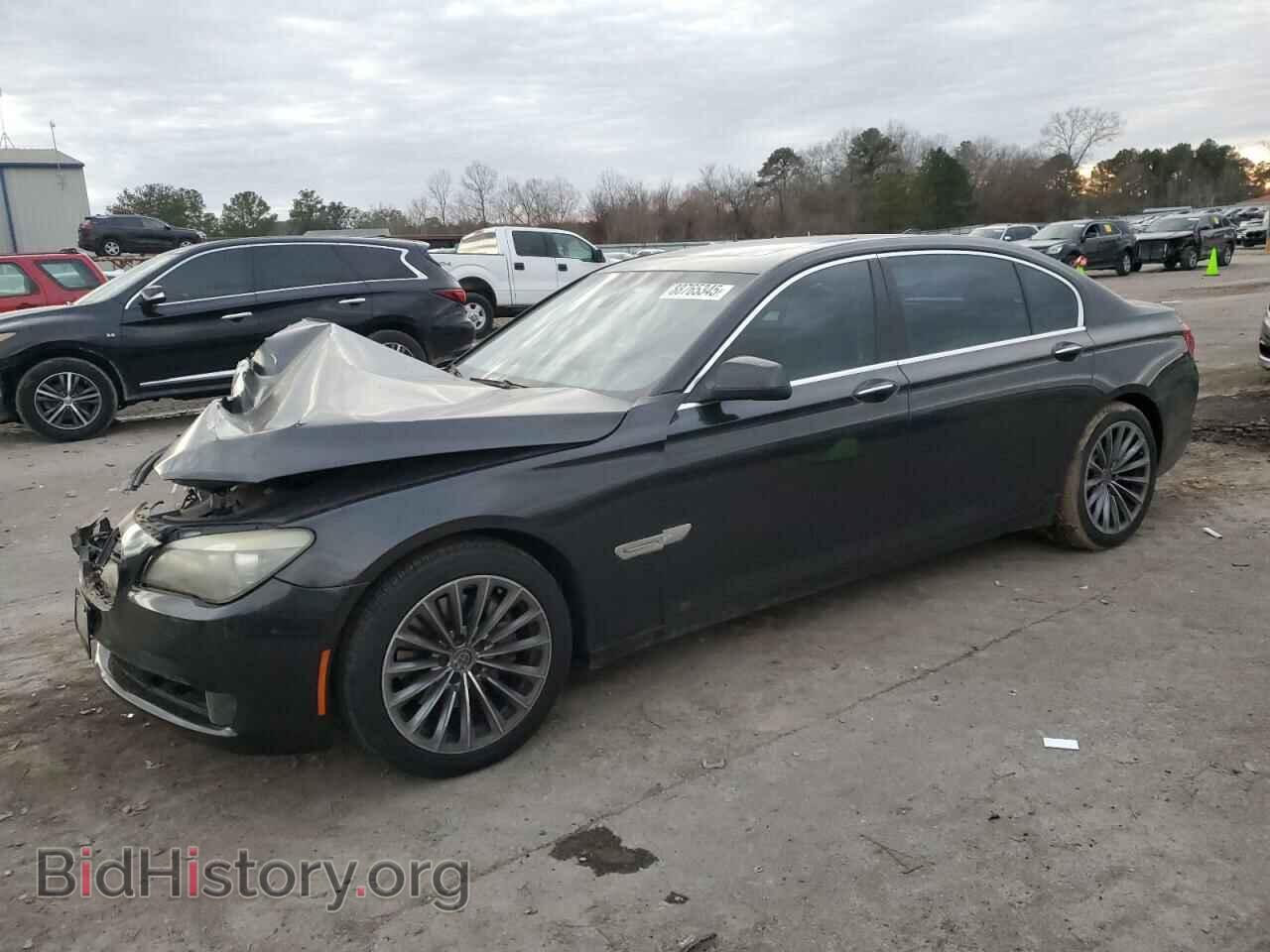 Photo WBAKB4C50BC392963 - BMW 7 SERIES 2011