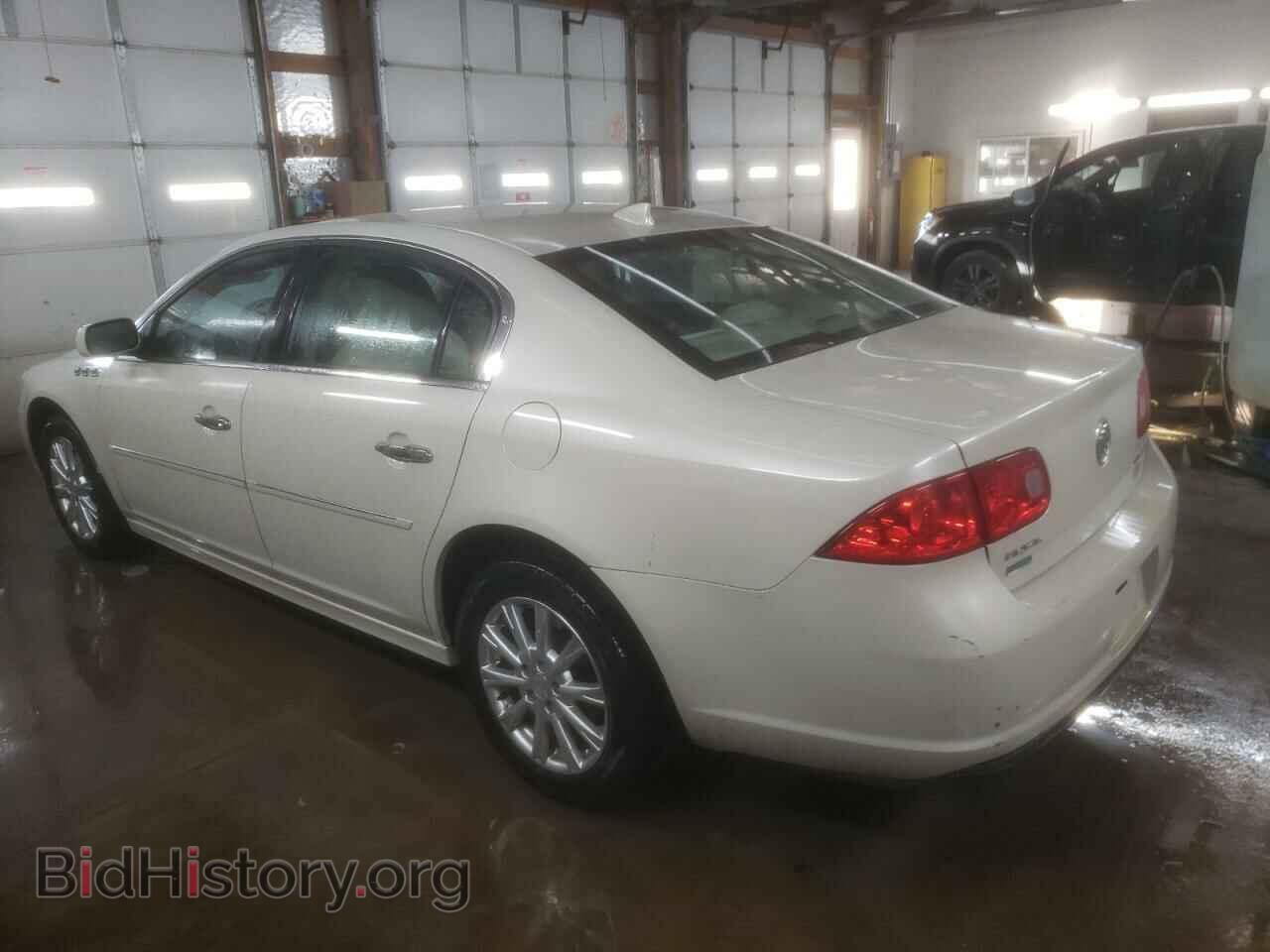 2011 BUICK LUCERNE - VIN: 1G4HA5EM8BU100668 - Фото 2