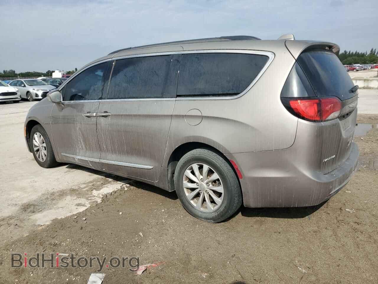2017 CHRYSLER PACIFICA - VIN: 2C4RC1BG2HR710436 - Фото 2