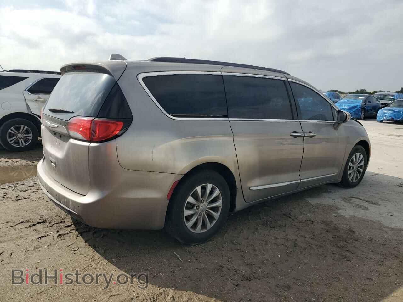 2017 CHRYSLER PACIFICA - VIN: 2C4RC1BG2HR710436 - Фото 3