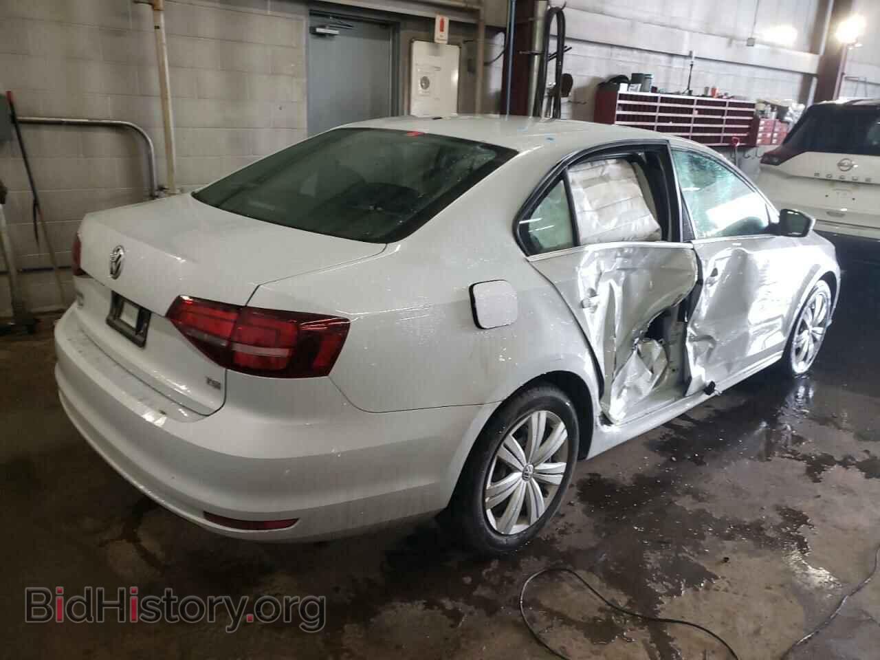 2017 VOLKSWAGEN JETTA - VIN: 3VW2B7AJ7HM298829 - Фото 3
