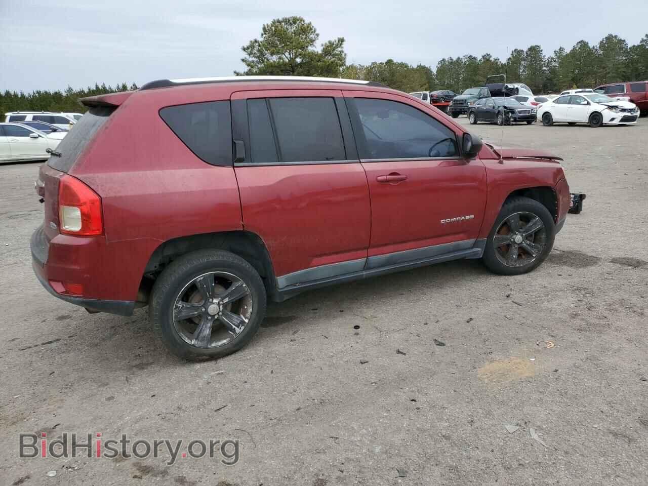 2011 JEEP COMPASS - VIN: 1J4NT1FA6BD175538 - Фото 3