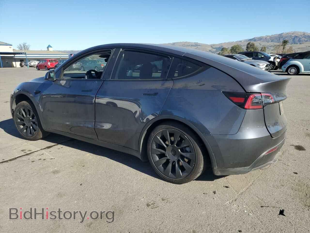 2023 TESLA MODEL Y - VIN: 7SAYGDEE3PF980879 - Фото 2