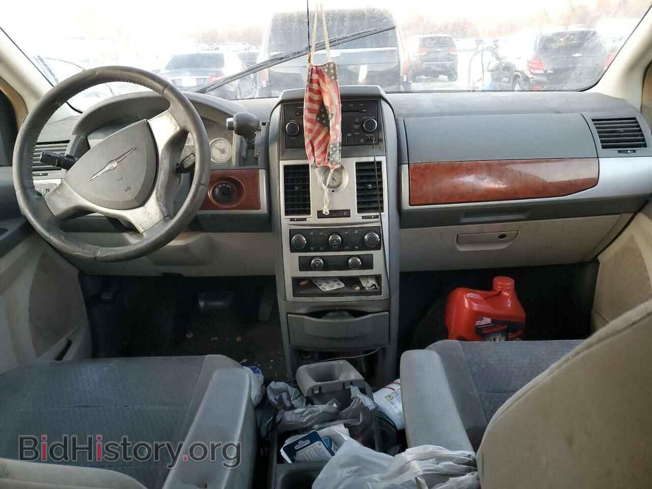 2009 CHRYSLER MINIVAN - VIN: 2A8HR54159R614949 - Photo 8