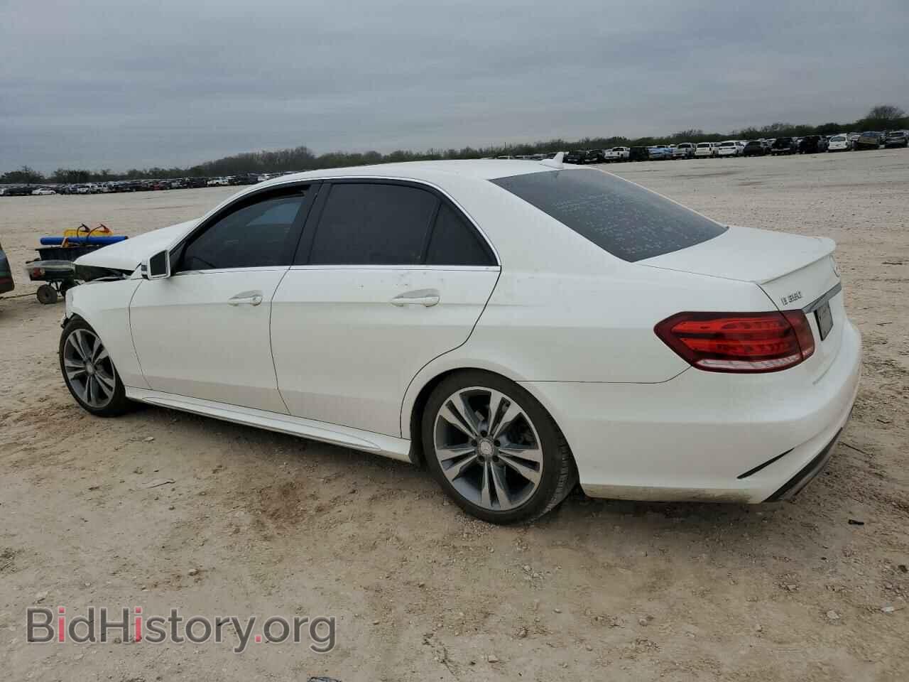 2014 MERCEDES-BENZ E-CLASS - VIN: WDDHF5KB6EB019733 - Фото 2