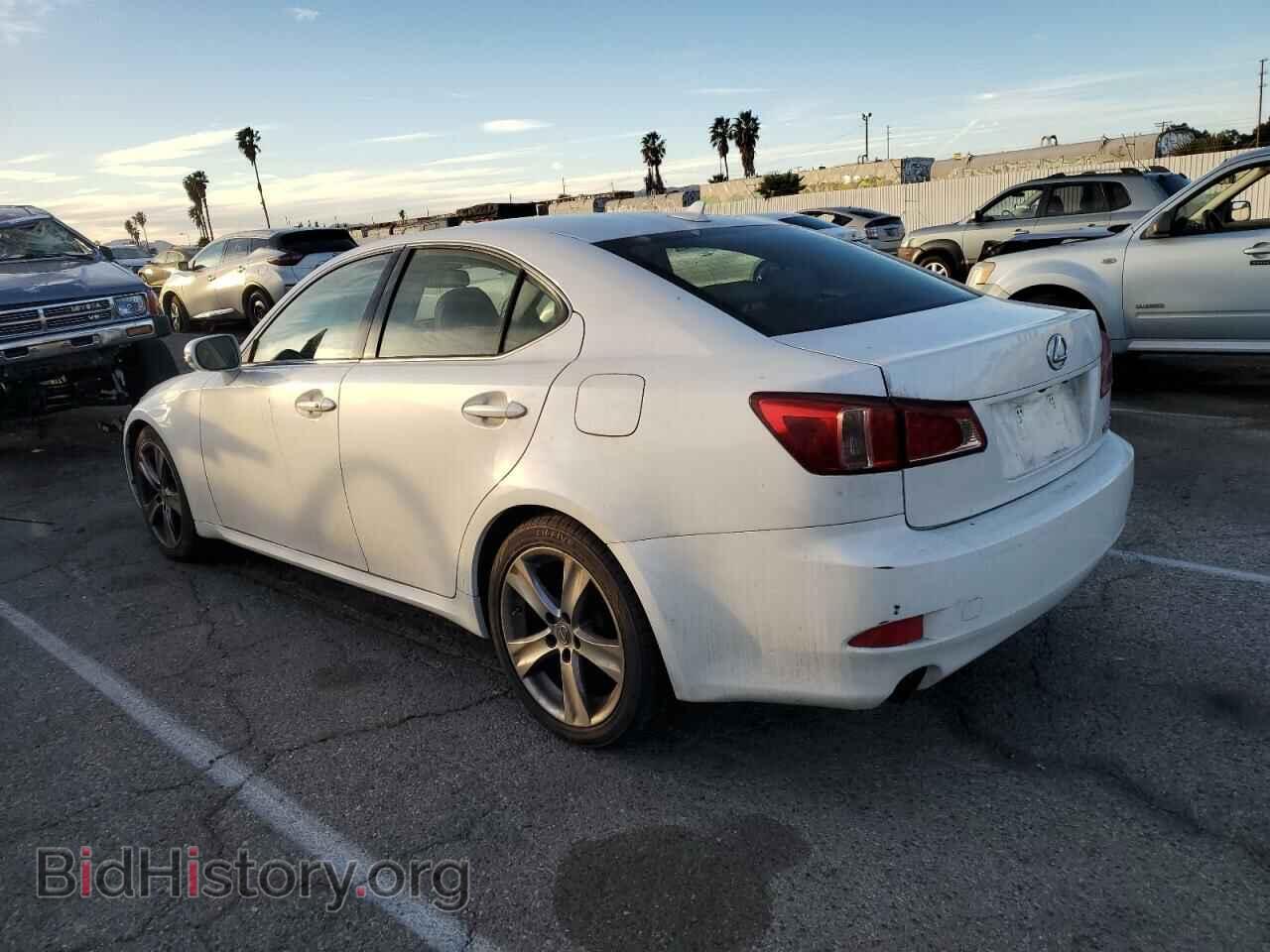 2013 LEXUS IS - VIN: JTHBF5C27D5190744 - Photo 2