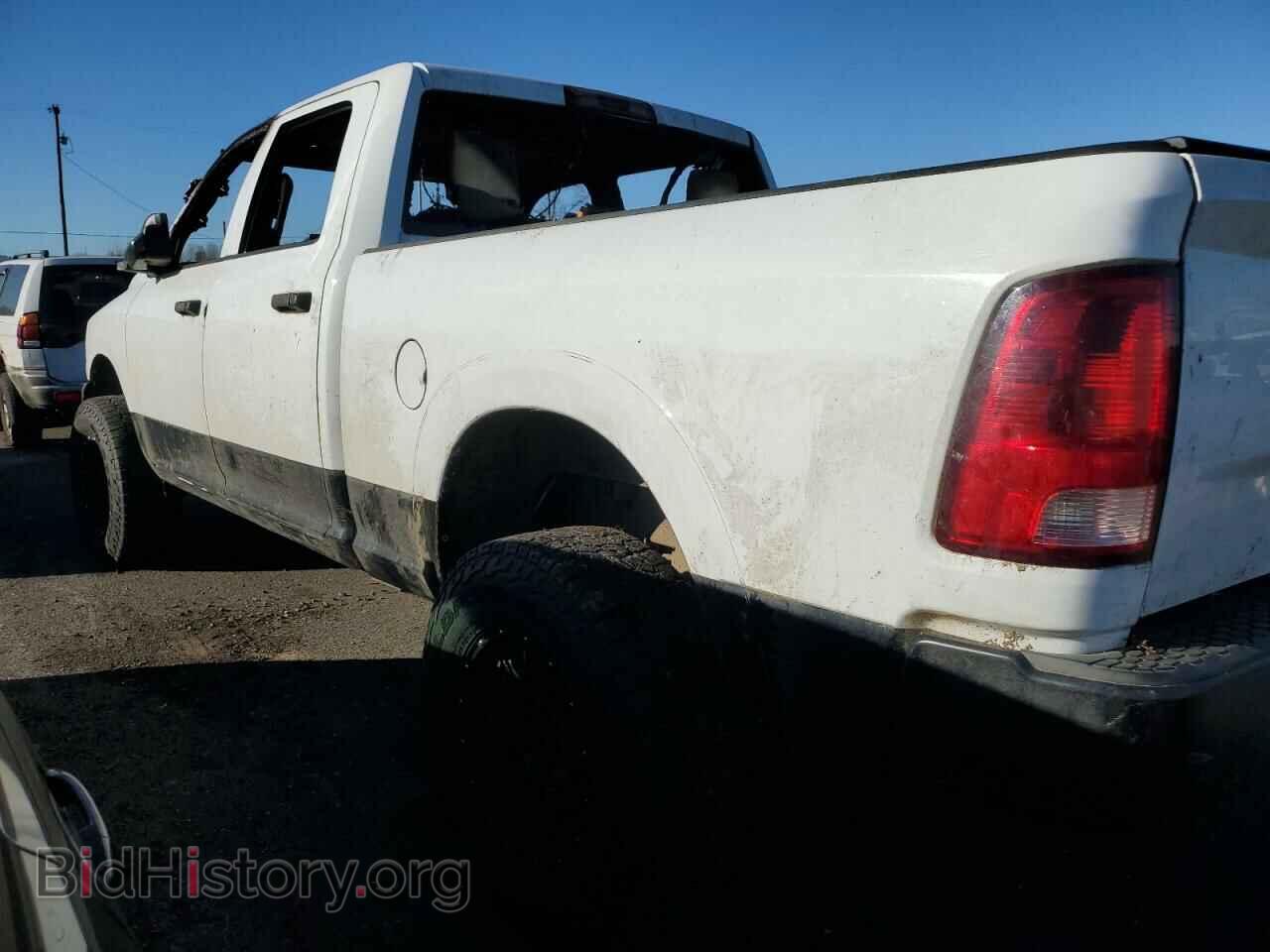 2013 RAM All Models - VIN: 3C63R3CL2DG607228 - Фото 2