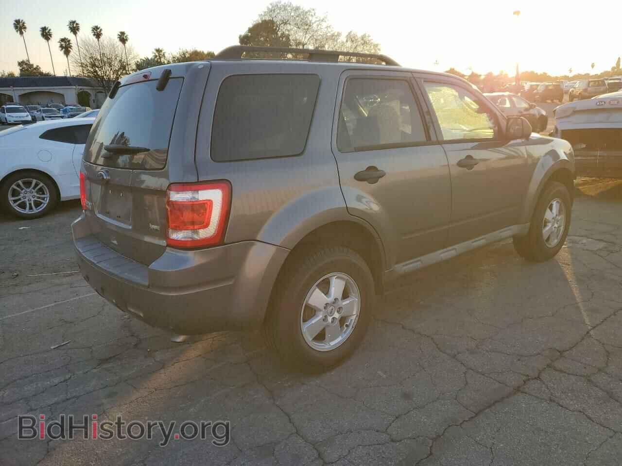2012 FORD ESCAPE - VIN: 1FMCU0DG4CKC83676 - Фото 3