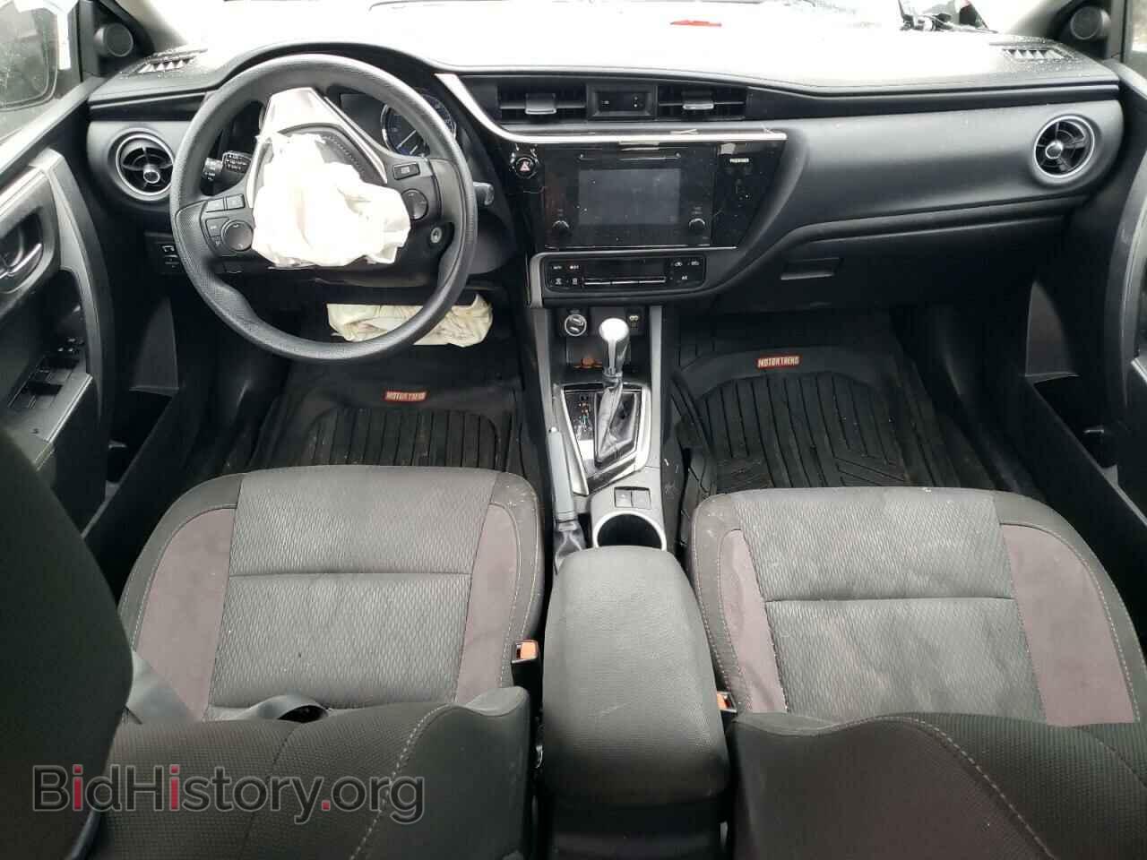 2017 TOYOTA COROLLA - VIN: 2T1BURHE2HC813777 - Фото 8