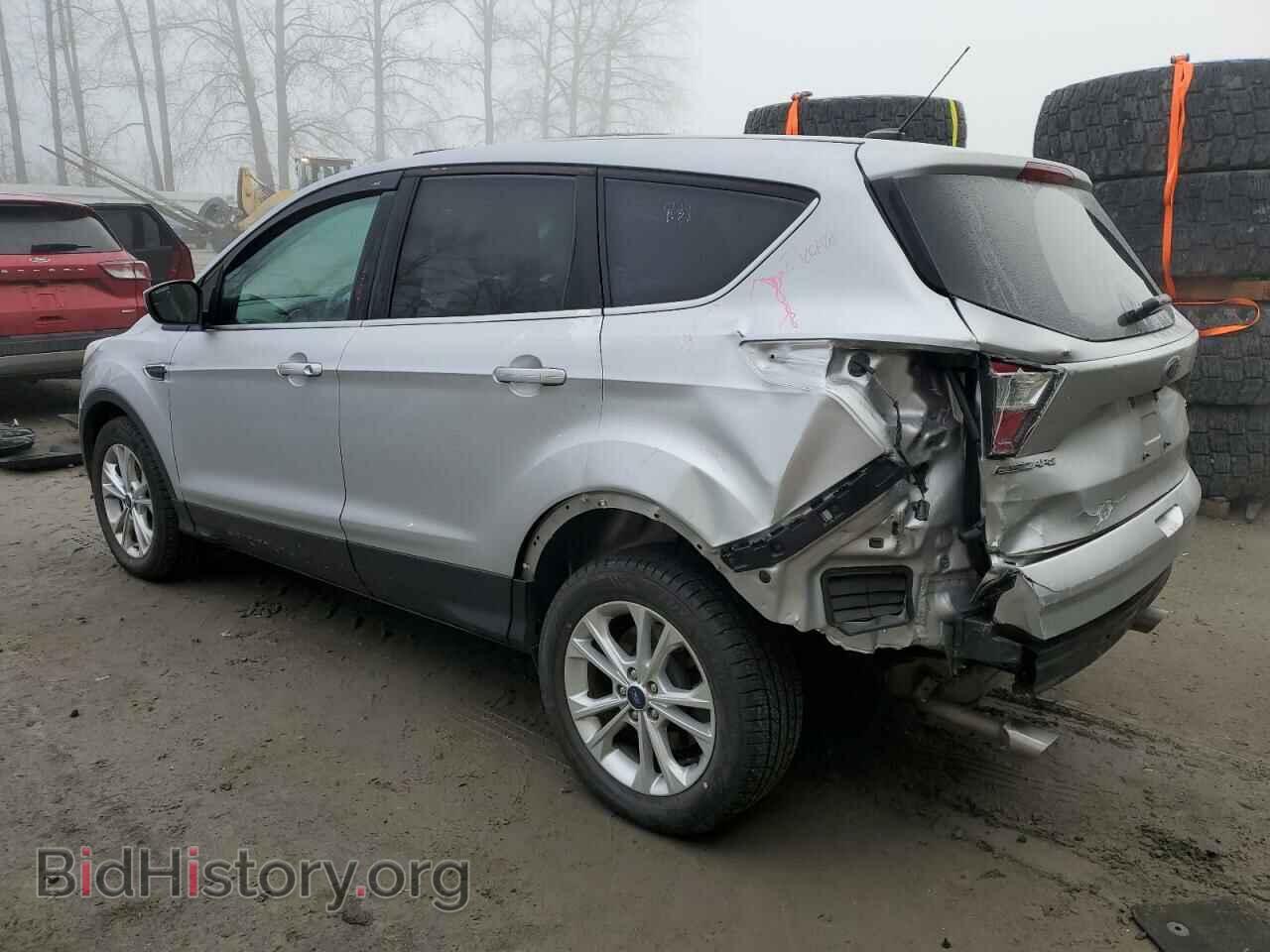 2017 FORD ESCAPE - VIN: 1FMCU9G97HUB04978 - Фото 2