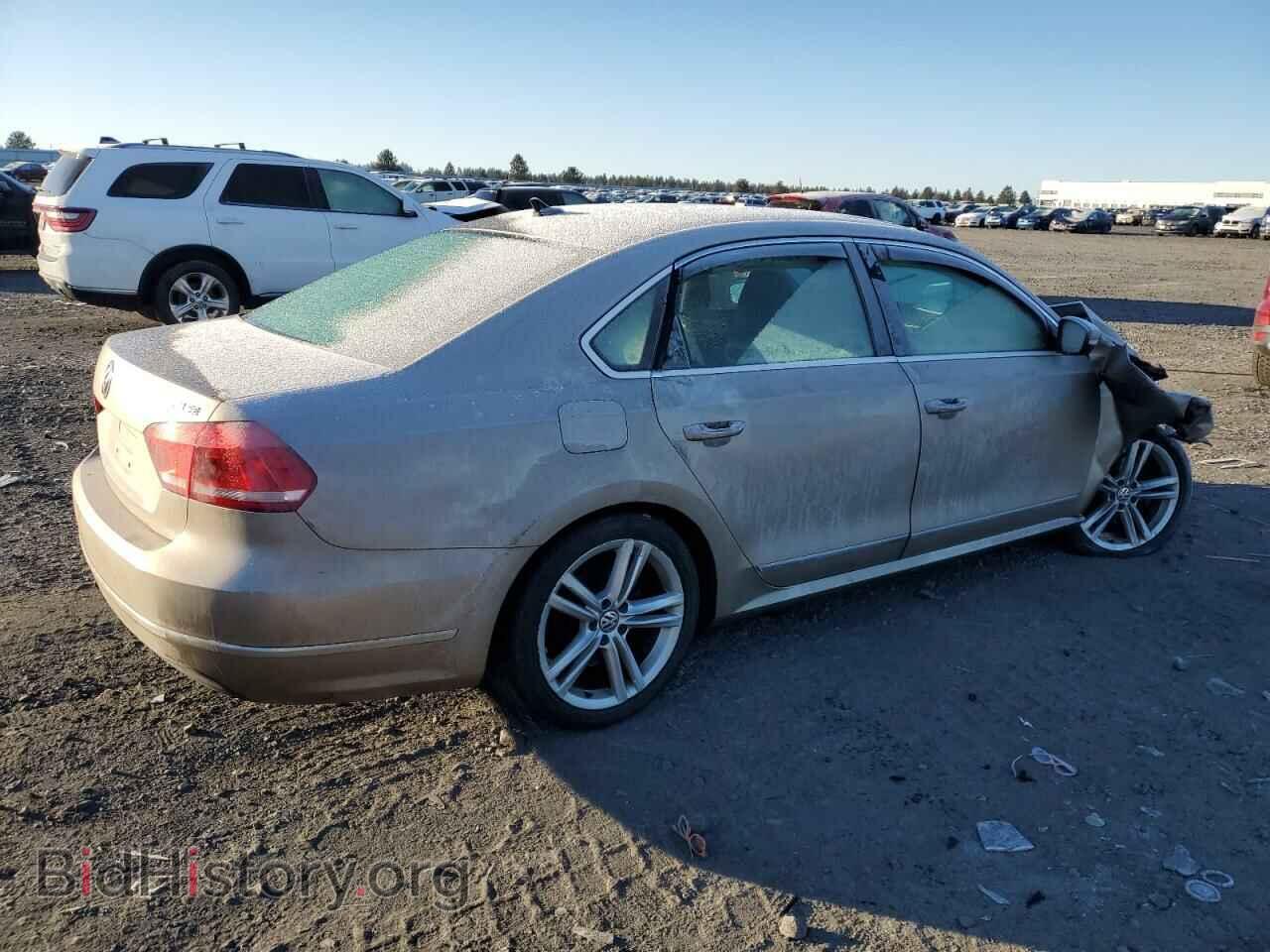 2015 VOLKSWAGEN PASSAT - VIN: 1VWBV7A34FC092570 - Фото 3